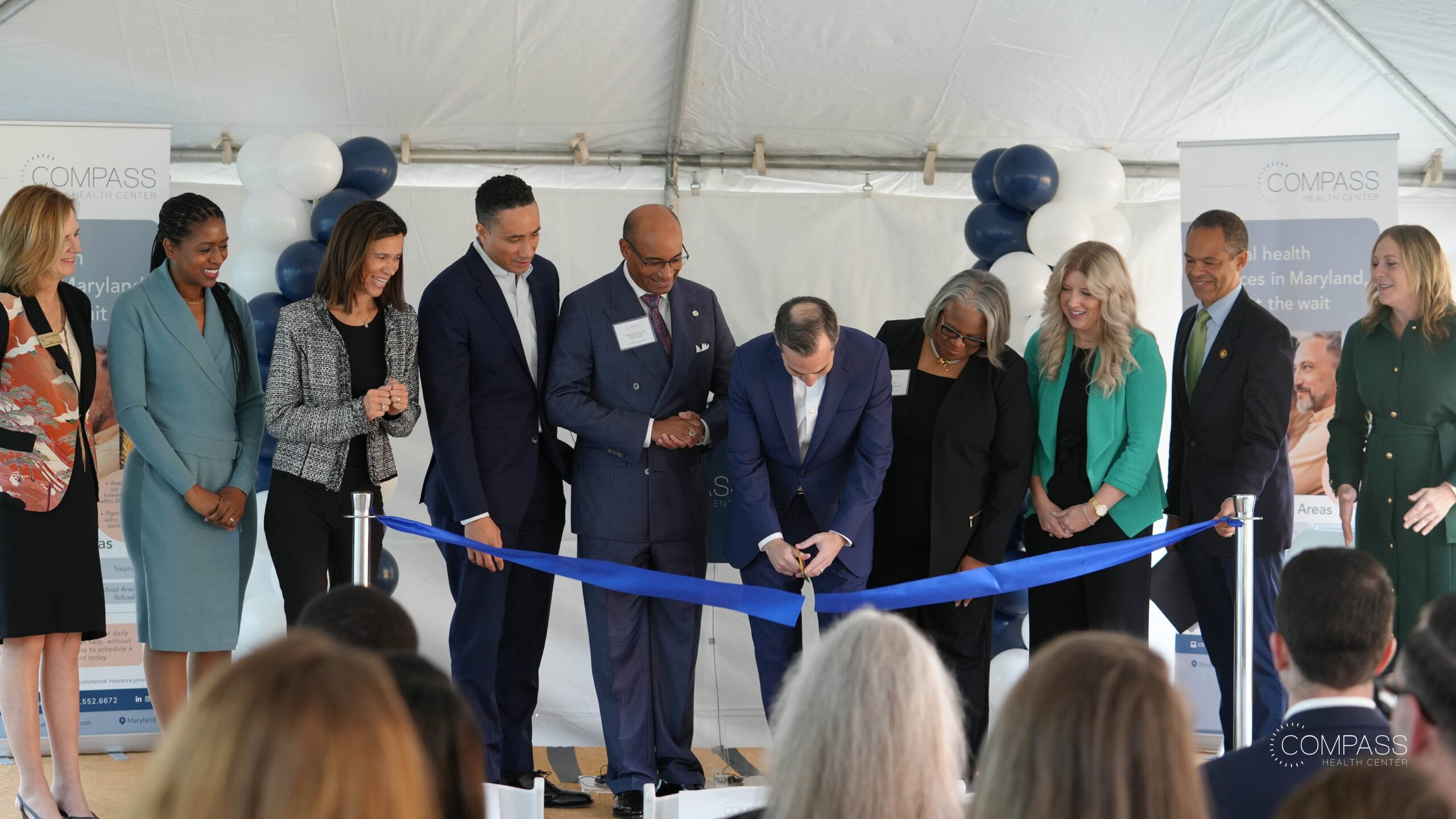 RibbonCutting-02